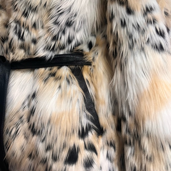 Rachel Zoe Leopard 🐆 Faux Fur Jacket Size 4 - Picture 4 of 5